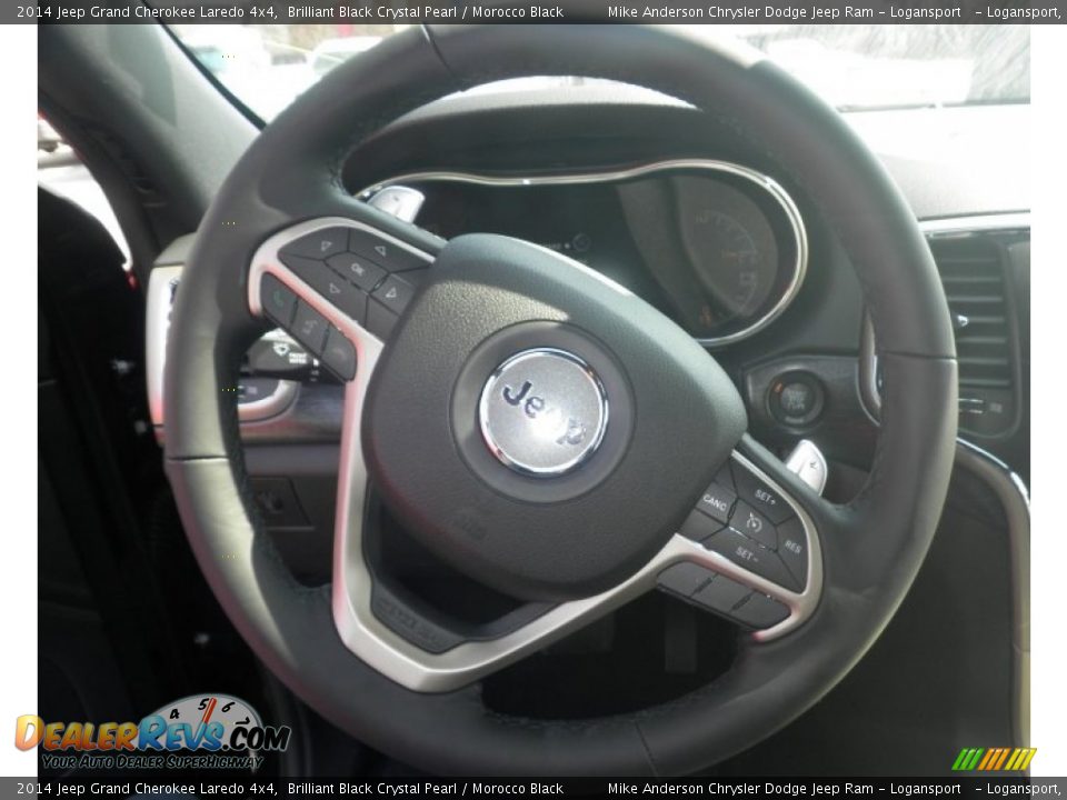 2014 Jeep Grand Cherokee Laredo 4x4 Brilliant Black Crystal Pearl / Morocco Black Photo #6