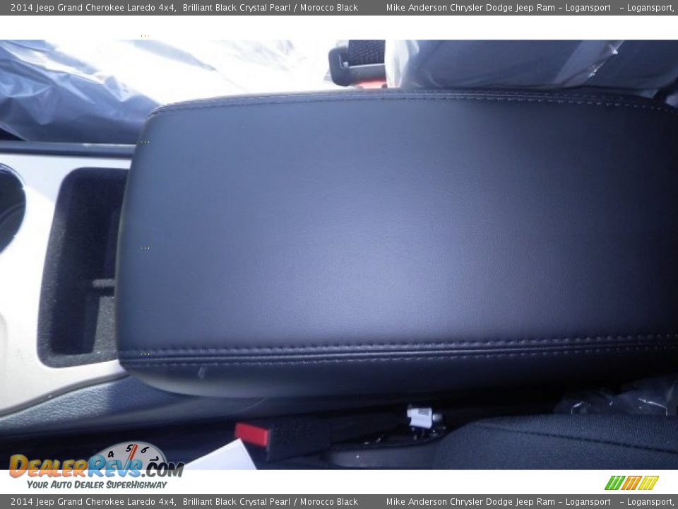 2014 Jeep Grand Cherokee Laredo 4x4 Brilliant Black Crystal Pearl / Morocco Black Photo #8