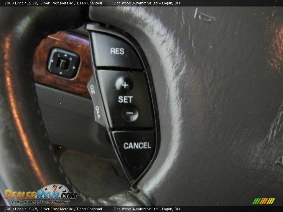 2000 Lincoln LS V8 Silver Frost Metallic / Deep Charcoal Photo #15