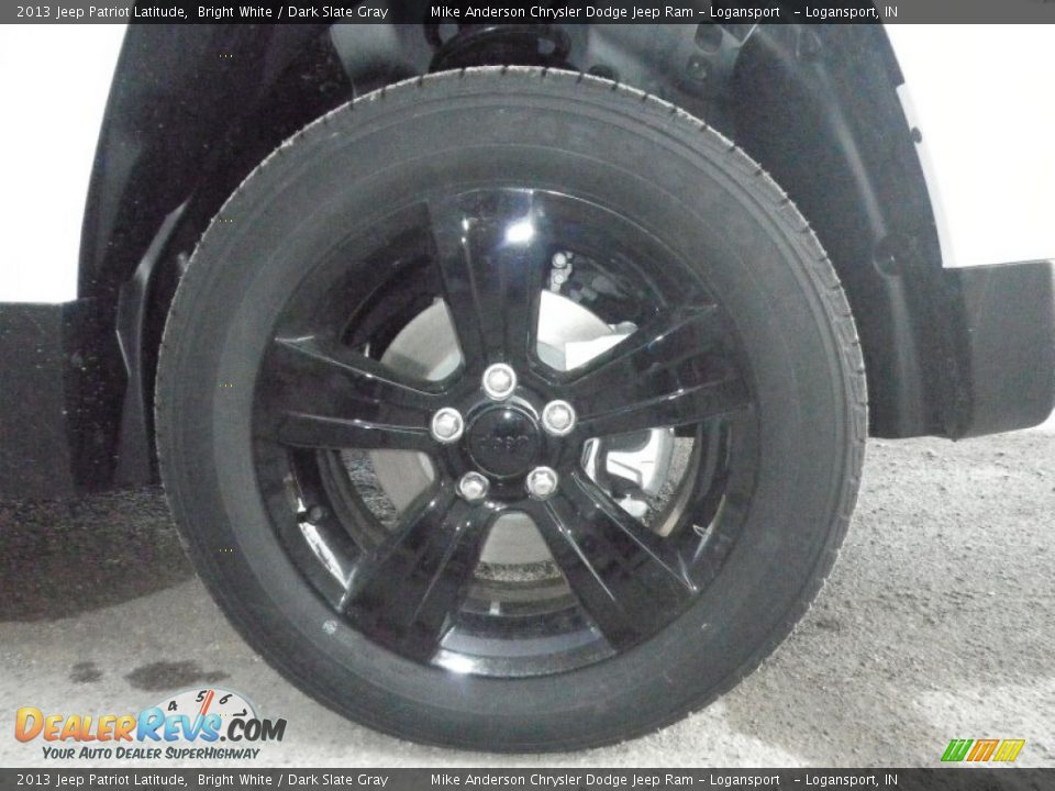 2013 Jeep Patriot Latitude Bright White / Dark Slate Gray Photo #13