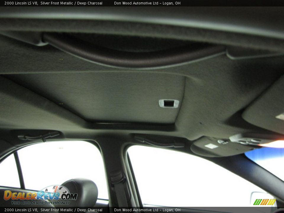 2000 Lincoln LS V8 Silver Frost Metallic / Deep Charcoal Photo #22