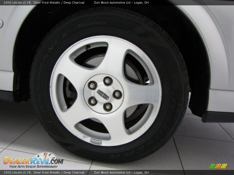 2000 Lincoln LS V8 Silver Frost Metallic / Deep Charcoal Photo #25