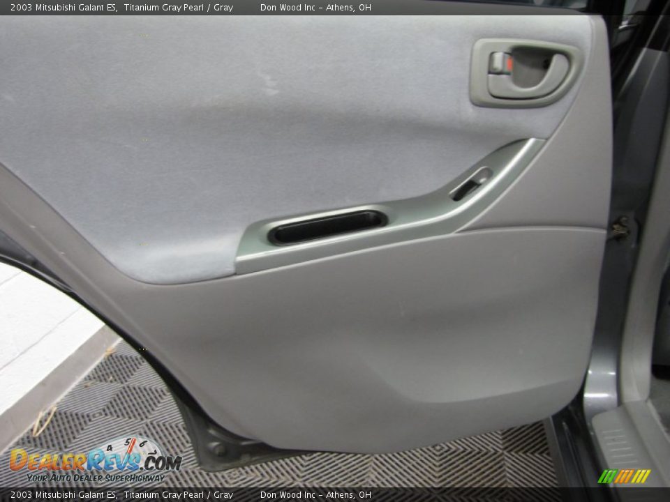 2003 Mitsubishi Galant ES Titanium Gray Pearl / Gray Photo #12