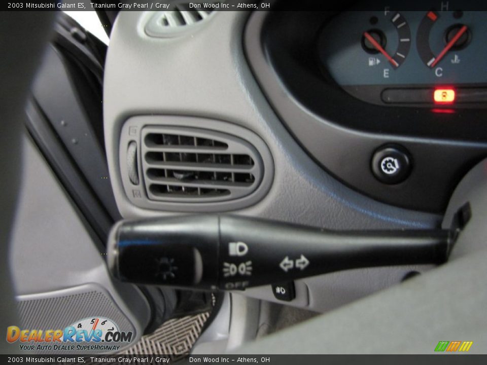 2003 Mitsubishi Galant ES Titanium Gray Pearl / Gray Photo #17