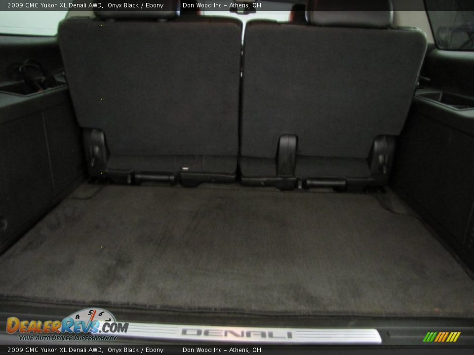 2009 GMC Yukon XL Denali AWD Onyx Black / Ebony Photo #5