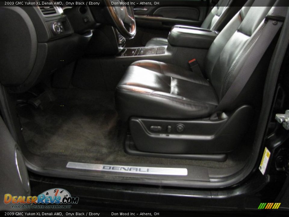 2009 GMC Yukon XL Denali AWD Onyx Black / Ebony Photo #7