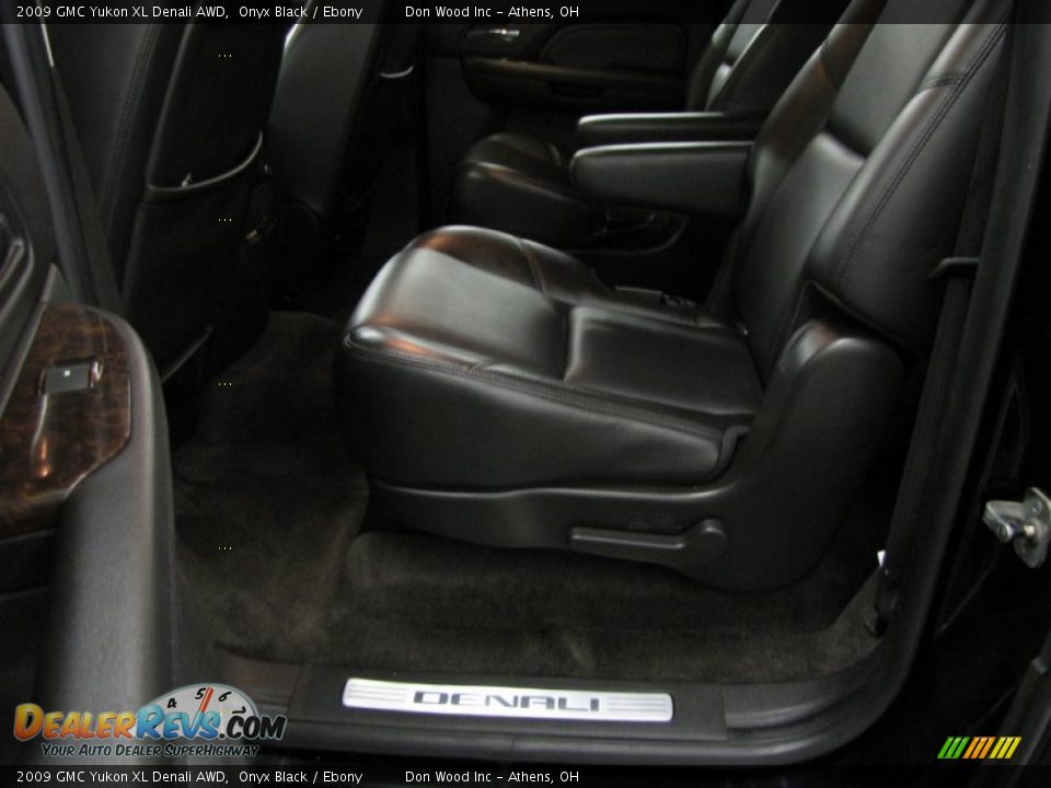 2009 GMC Yukon XL Denali AWD Onyx Black / Ebony Photo #8