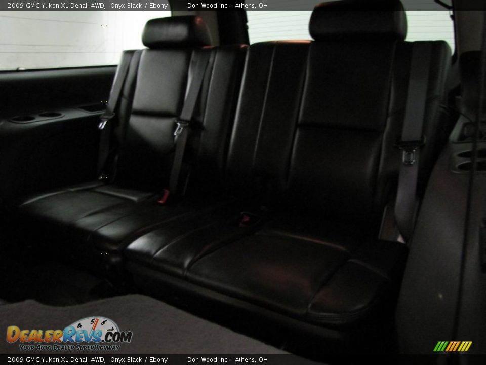 2009 GMC Yukon XL Denali AWD Onyx Black / Ebony Photo #9