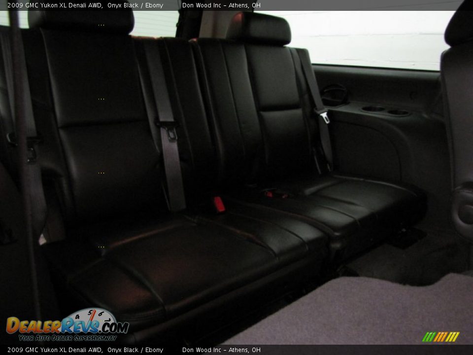 2009 GMC Yukon XL Denali AWD Onyx Black / Ebony Photo #10