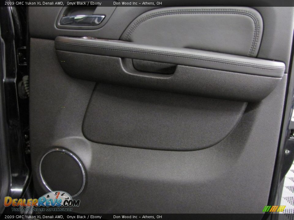 2009 GMC Yukon XL Denali AWD Onyx Black / Ebony Photo #16