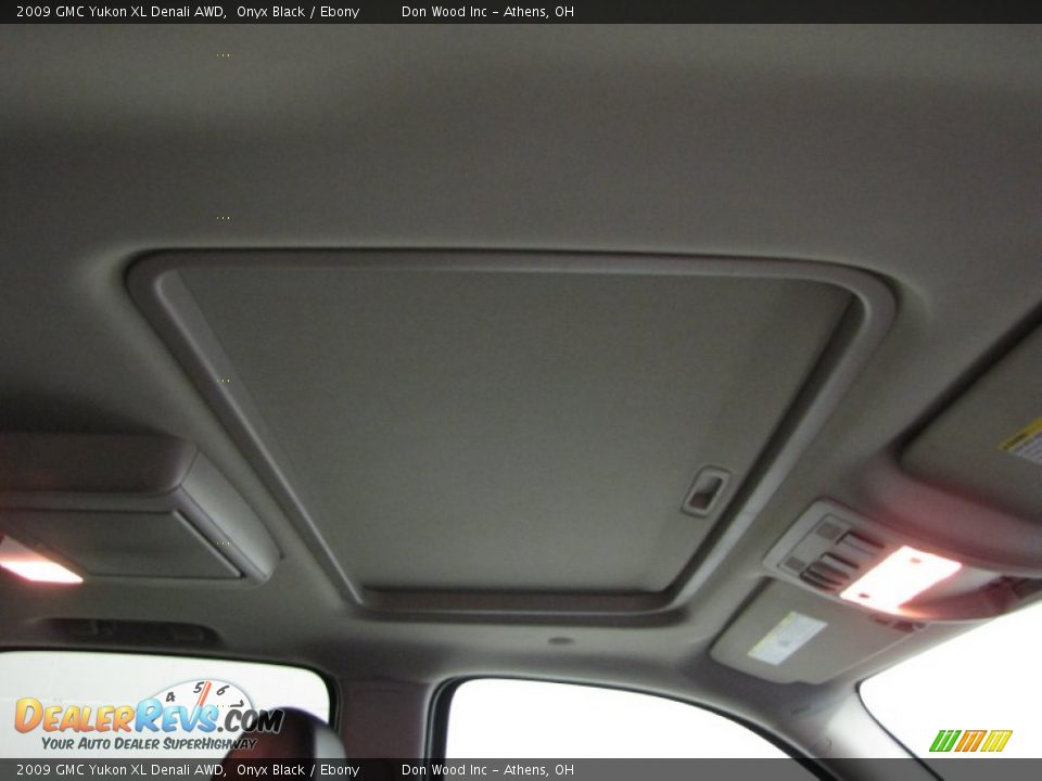 2009 GMC Yukon XL Denali AWD Onyx Black / Ebony Photo #26