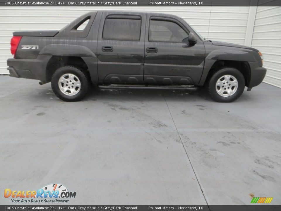 Dark Gray Metallic 2006 Chevrolet Avalanche Z71 4x4 Photo #3