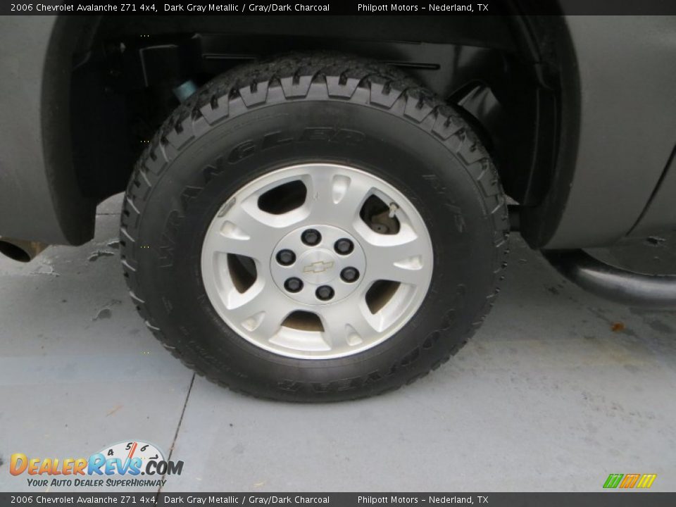 2006 Chevrolet Avalanche Z71 4x4 Dark Gray Metallic / Gray/Dark Charcoal Photo #13