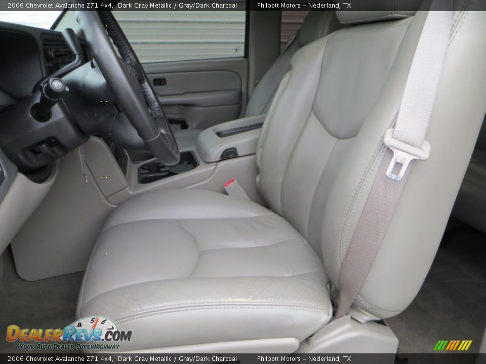 2006 Chevrolet Avalanche Z71 4x4 Dark Gray Metallic / Gray/Dark Charcoal Photo #33