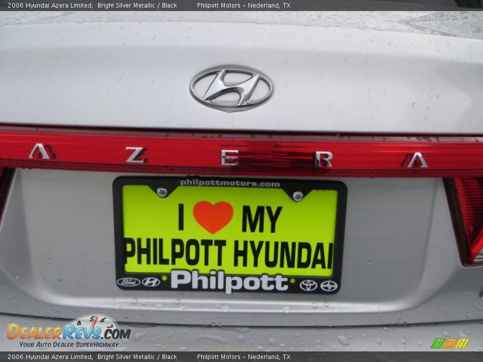 2006 Hyundai Azera Limited Bright Silver Metallic / Black Photo #20