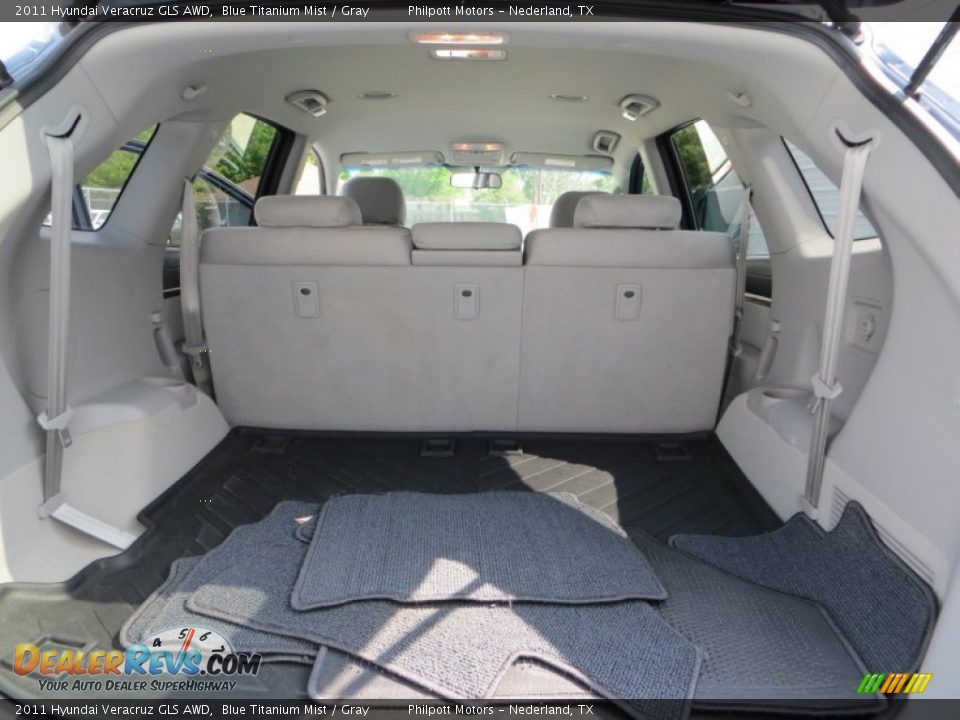 2011 Hyundai Veracruz GLS AWD Trunk Photo #28