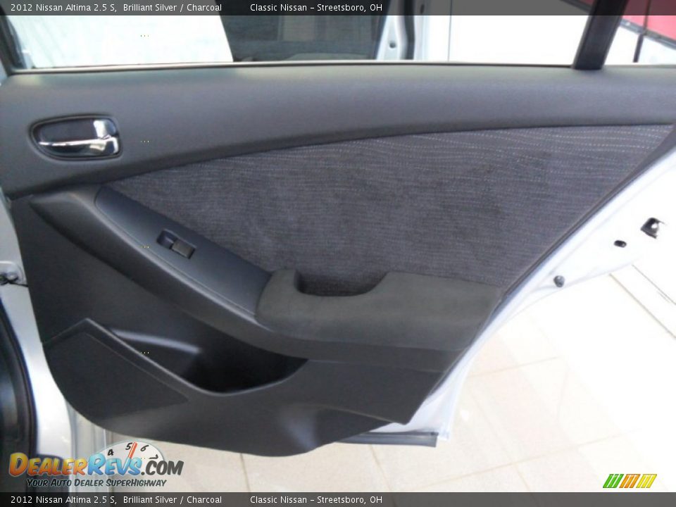 2012 Nissan Altima 2.5 S Brilliant Silver / Charcoal Photo #29