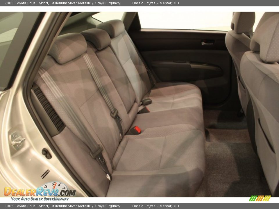 2005 Toyota Prius Hybrid Millenium Silver Metallic / Gray/Burgundy Photo #23