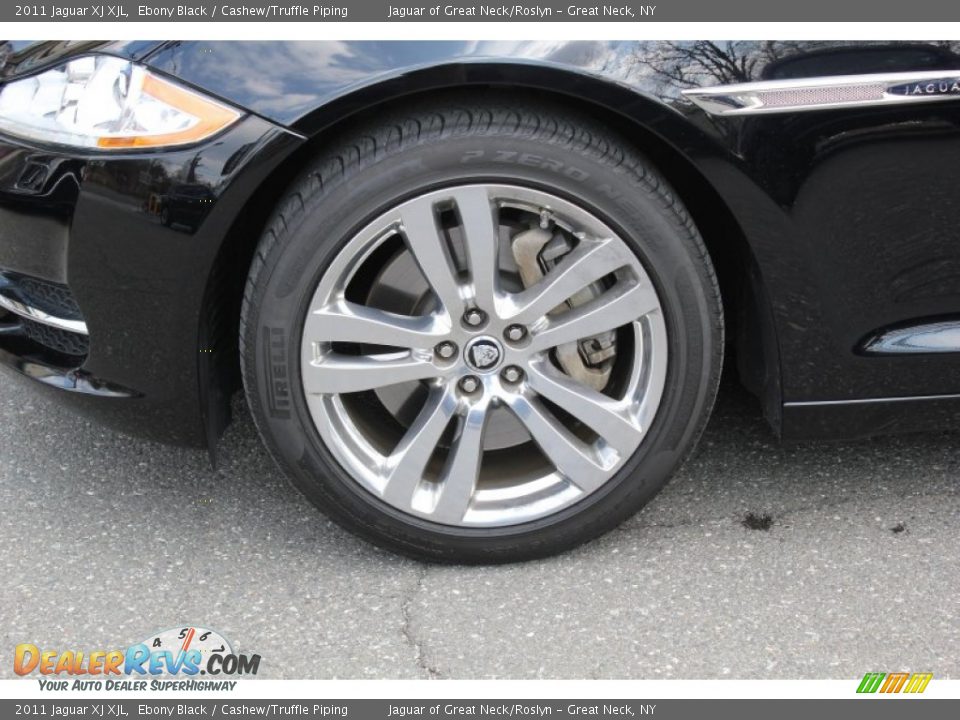 2011 Jaguar XJ XJL Ebony Black / Cashew/Truffle Piping Photo #8