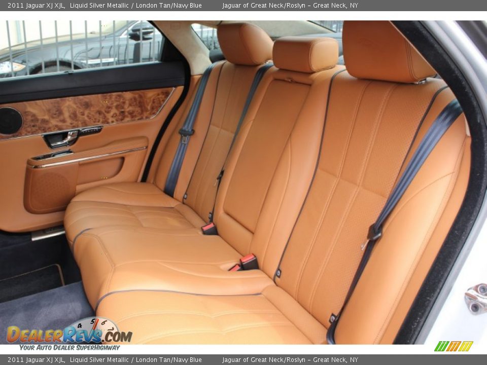 2011 Jaguar XJ XJL Liquid Silver Metallic / London Tan/Navy Blue Photo #16