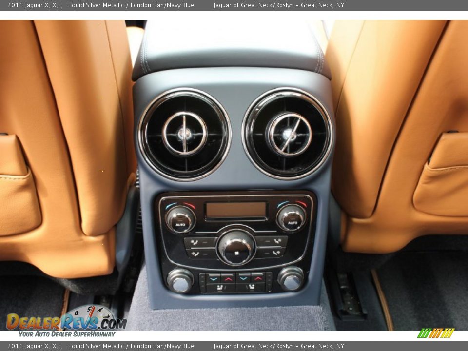 2011 Jaguar XJ XJL Liquid Silver Metallic / London Tan/Navy Blue Photo #17