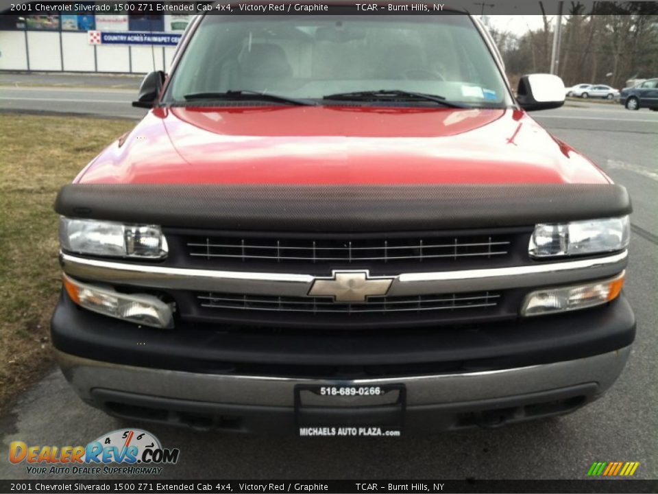 2001 Chevrolet Silverado 1500 Z71 Extended Cab 4x4 Victory Red / Graphite Photo #3