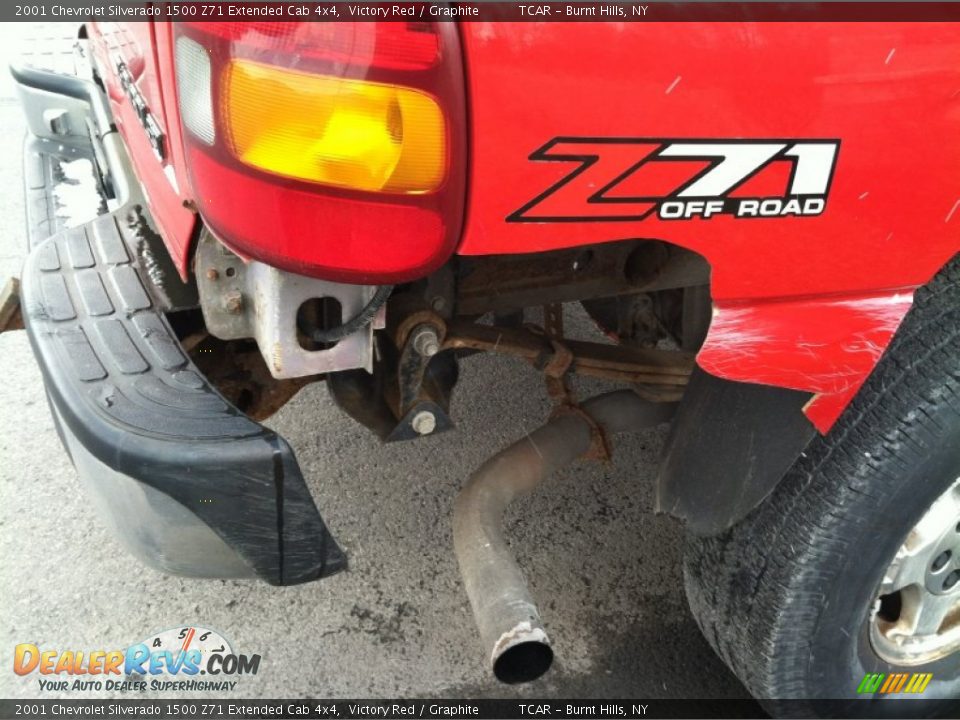 2001 Chevrolet Silverado 1500 Z71 Extended Cab 4x4 Victory Red / Graphite Photo #7