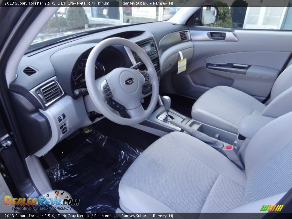 2013 Subaru Forester 2.5 X Dark Gray Metallic / Platinum Photo #14