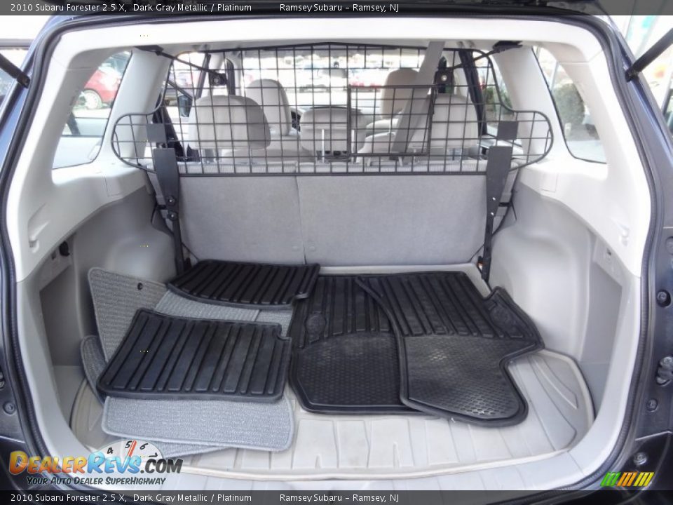 2010 Subaru Forester 2.5 X Dark Gray Metallic / Platinum Photo #19