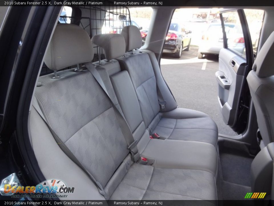 2010 Subaru Forester 2.5 X Dark Gray Metallic / Platinum Photo #25