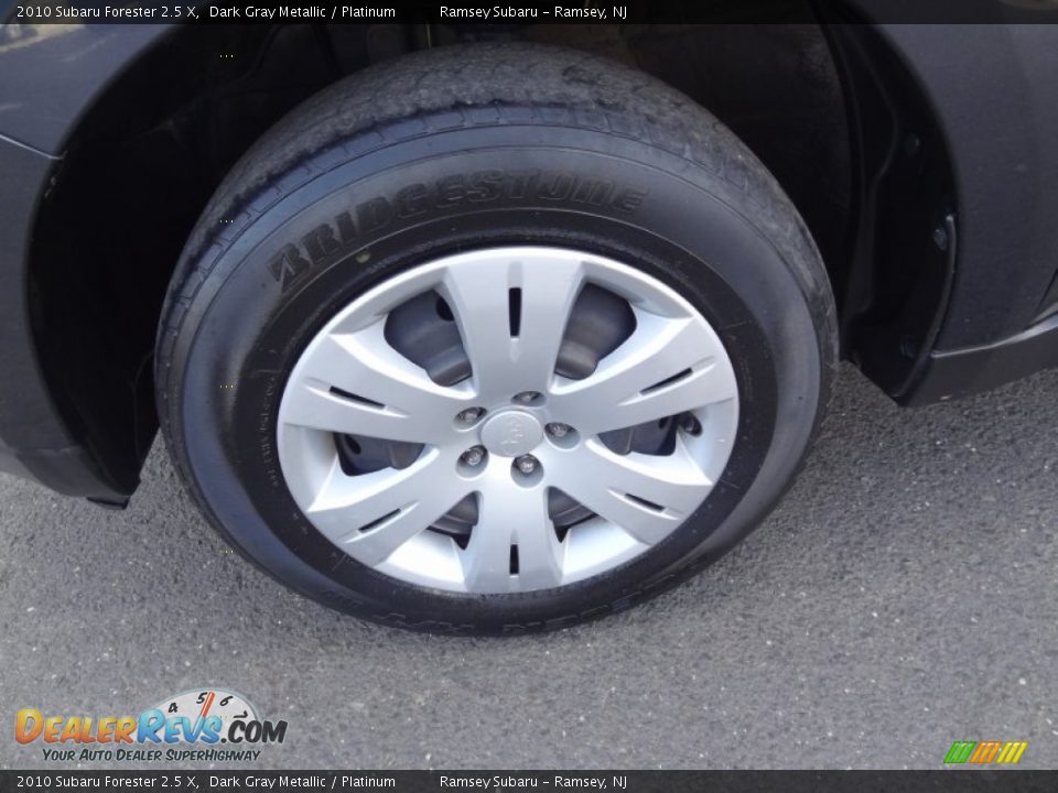 2010 Subaru Forester 2.5 X Dark Gray Metallic / Platinum Photo #35