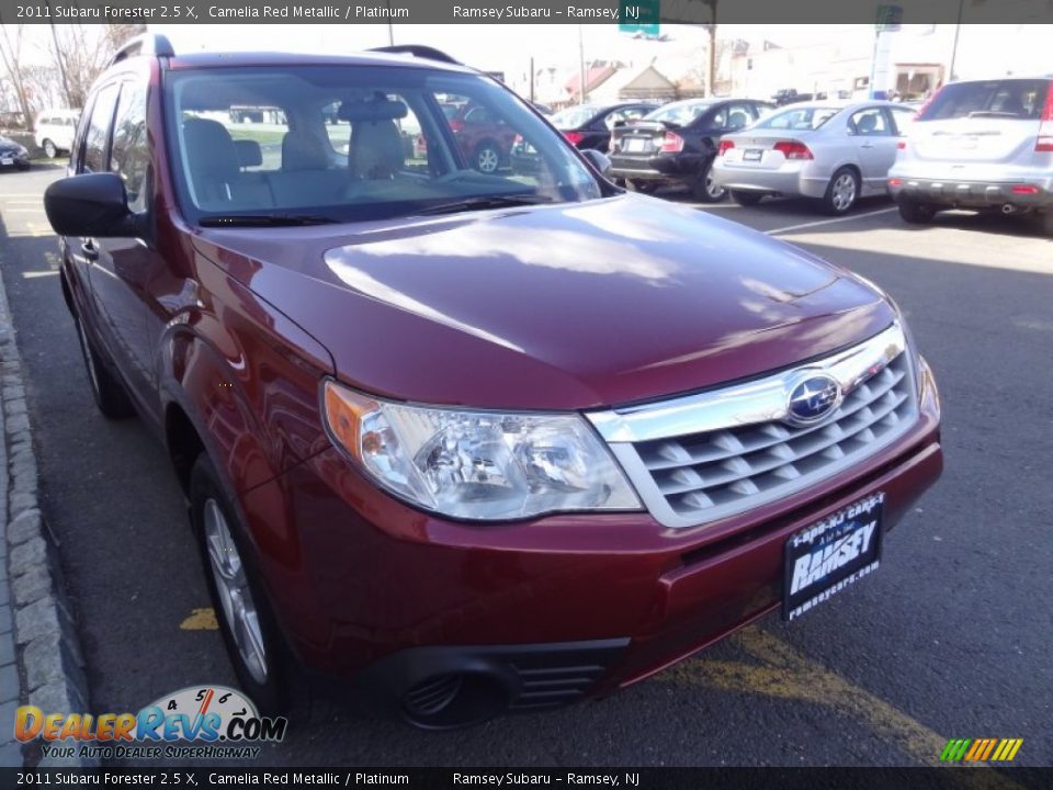 2011 Subaru Forester 2.5 X Camelia Red Metallic / Platinum Photo #11