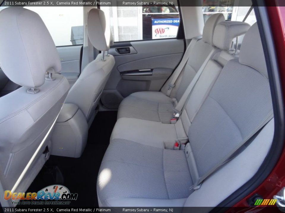 2011 Subaru Forester 2.5 X Camelia Red Metallic / Platinum Photo #16