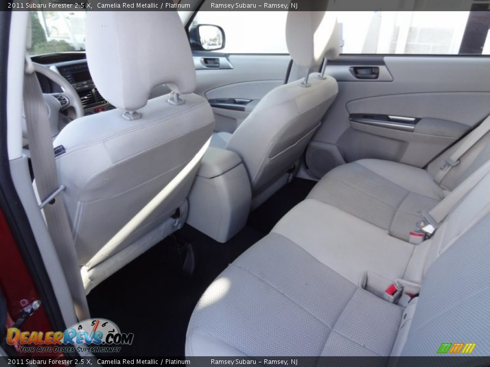 2011 Subaru Forester 2.5 X Camelia Red Metallic / Platinum Photo #17