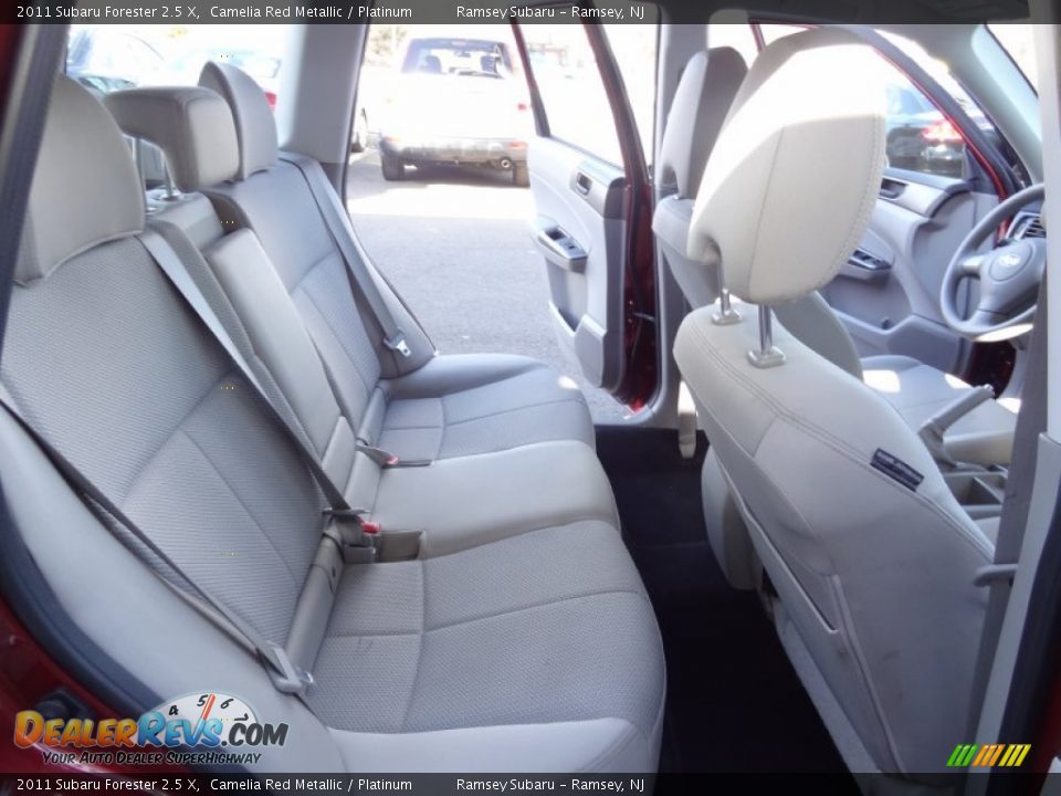 2011 Subaru Forester 2.5 X Camelia Red Metallic / Platinum Photo #23