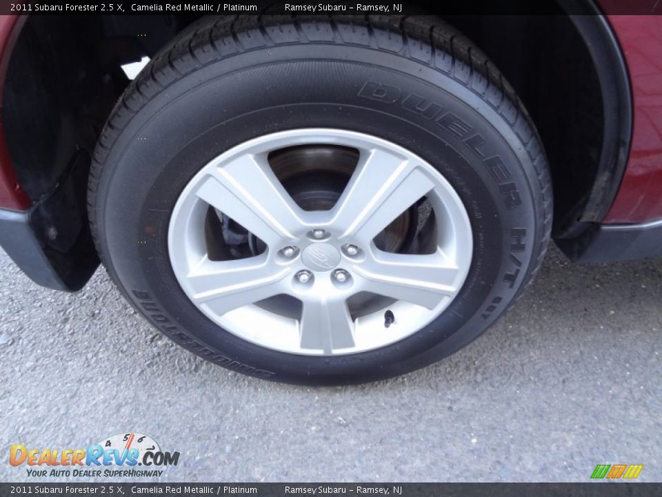 2011 Subaru Forester 2.5 X Camelia Red Metallic / Platinum Photo #31