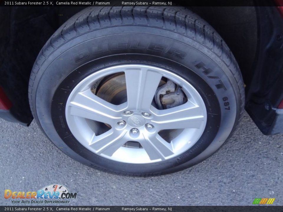 2011 Subaru Forester 2.5 X Camelia Red Metallic / Platinum Photo #33