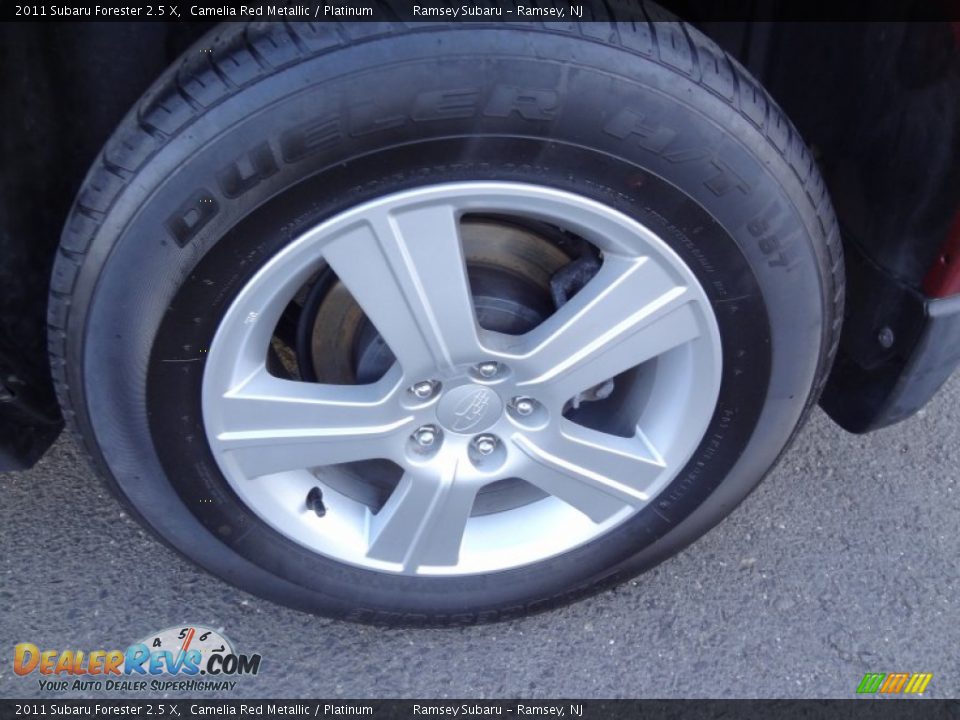 2011 Subaru Forester 2.5 X Camelia Red Metallic / Platinum Photo #34