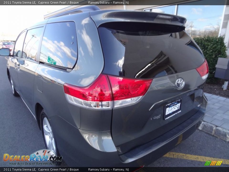 2011 Toyota Sienna LE Cypress Green Pearl / Bisque Photo #5