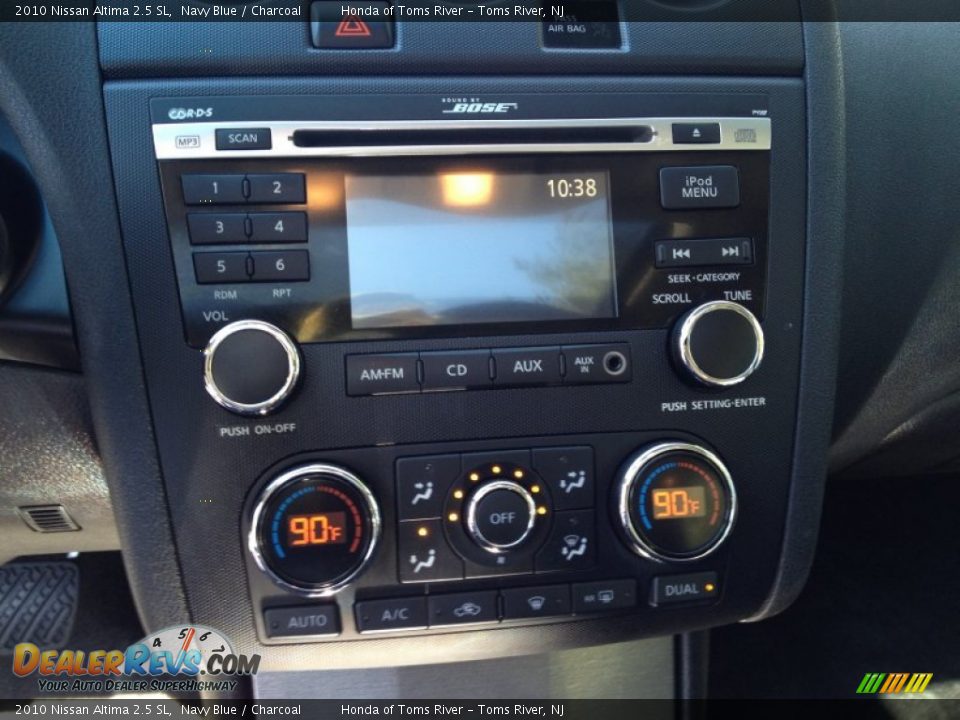 Controls of 2010 Nissan Altima 2.5 SL Photo #12