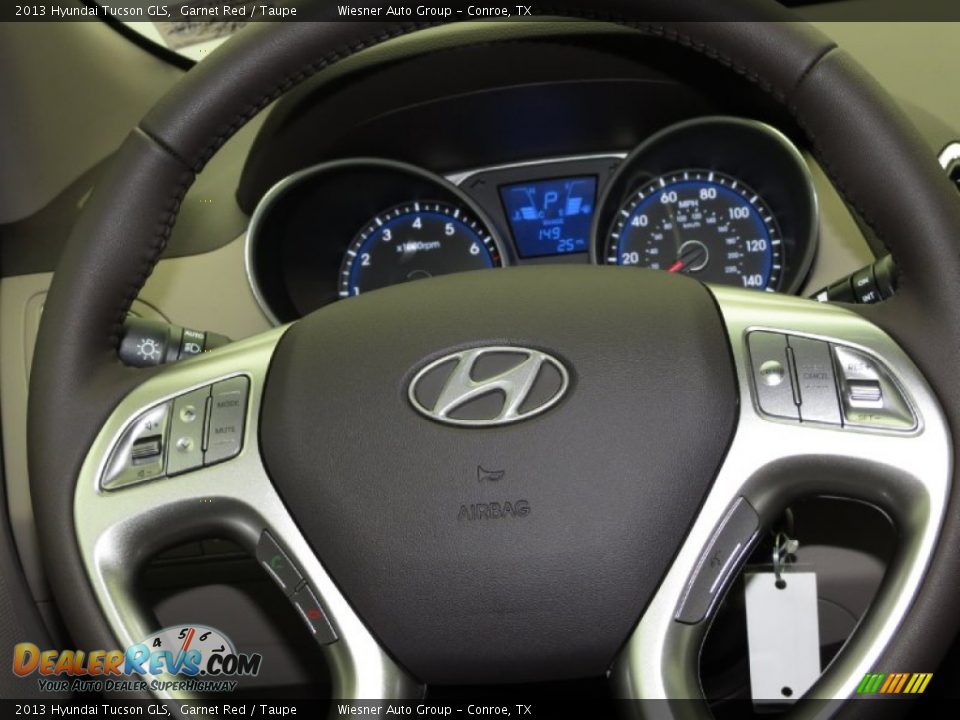 2013 Hyundai Tucson GLS Garnet Red / Taupe Photo #4