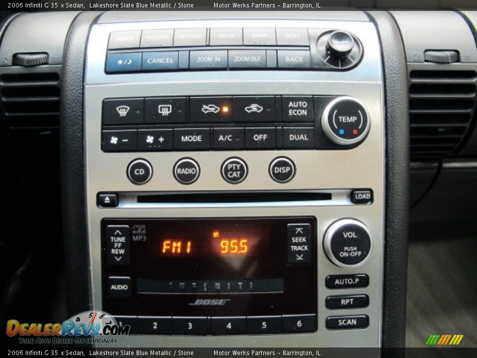 Controls of 2006 Infiniti G 35 x Sedan Photo #27
