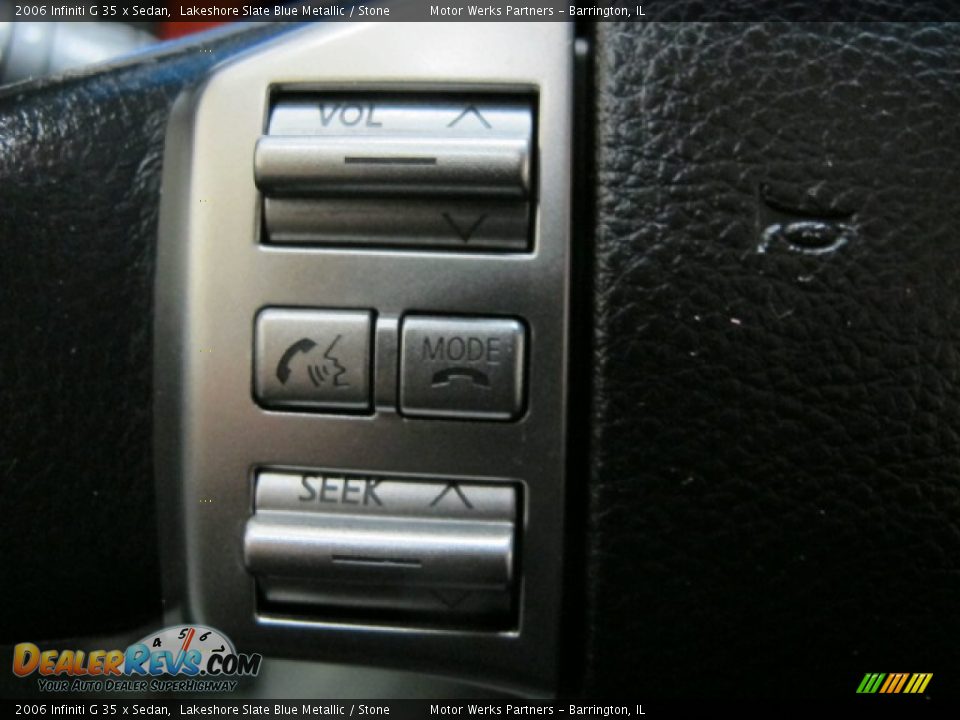 Controls of 2006 Infiniti G 35 x Sedan Photo #31