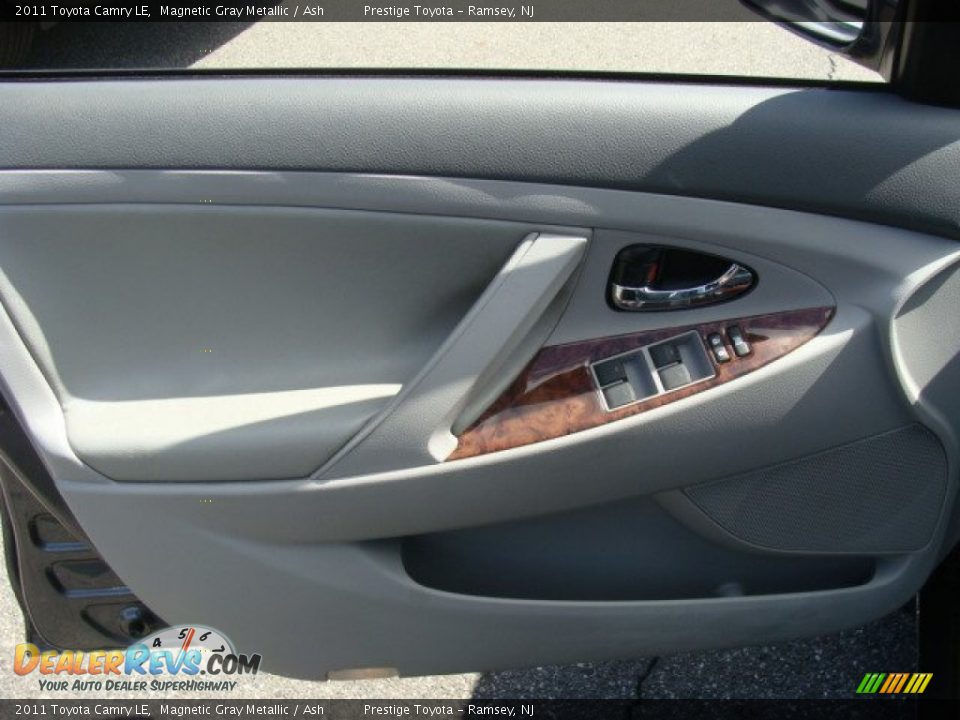 2011 Toyota Camry LE Magnetic Gray Metallic / Ash Photo #6
