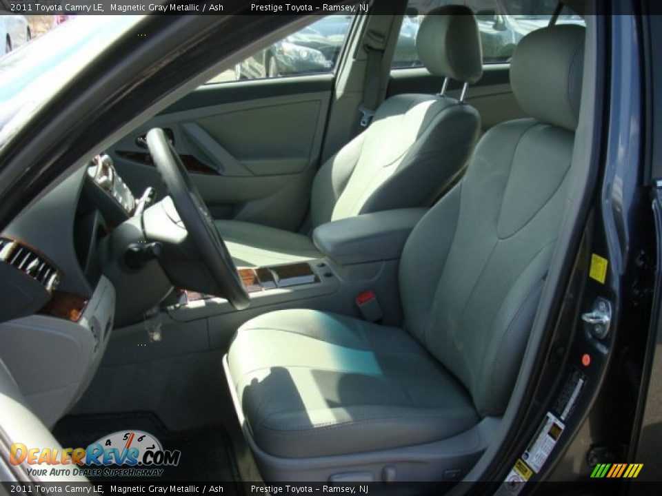 2011 Toyota Camry LE Magnetic Gray Metallic / Ash Photo #8