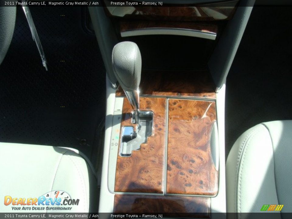 2011 Toyota Camry LE Magnetic Gray Metallic / Ash Photo #12