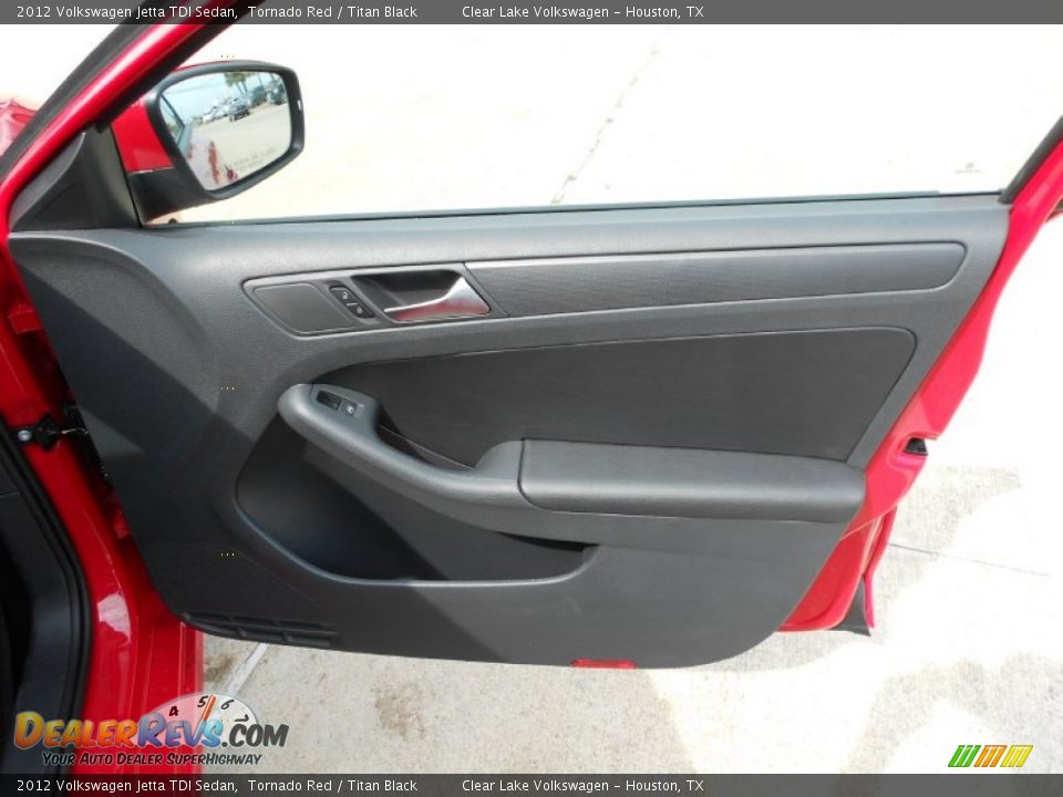 2012 Volkswagen Jetta TDI Sedan Tornado Red / Titan Black Photo #12