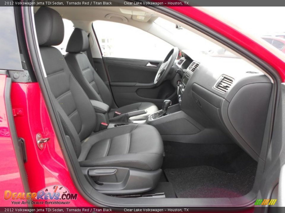 2012 Volkswagen Jetta TDI Sedan Tornado Red / Titan Black Photo #13