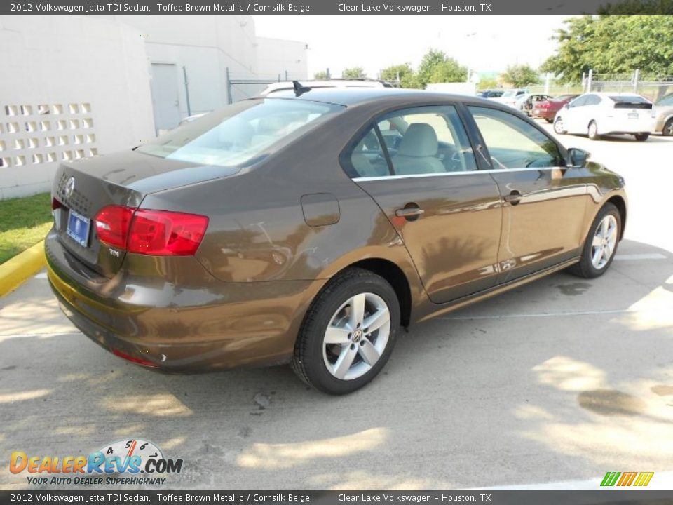 2012 Volkswagen Jetta TDI Sedan Toffee Brown Metallic / Cornsilk Beige Photo #7