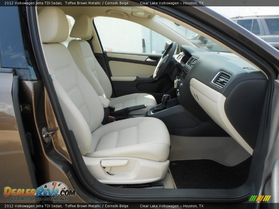 2012 Volkswagen Jetta TDI Sedan Toffee Brown Metallic / Cornsilk Beige Photo #13